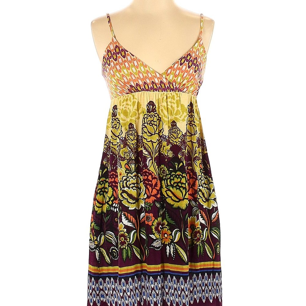 Pinkerton Sundress. Size Medium. Top has bra pads.